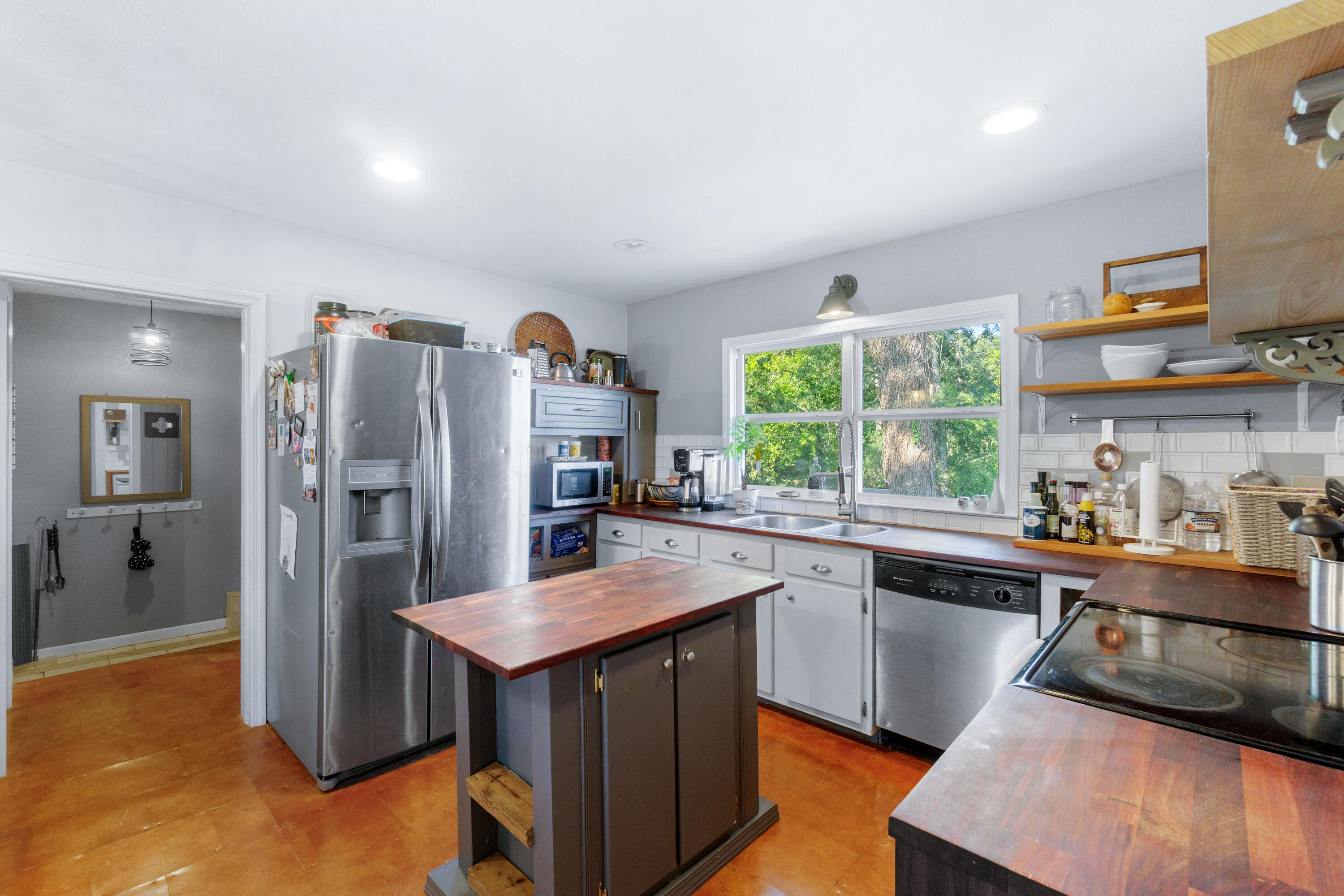 198 Biggs Road Ringgold, GA 30736 - Photo 8 of 48 198 Biggs Rd-21