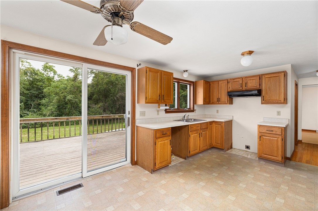 2410 Division Road East Greenwich, RI 02818 - Photo 11 of 42 Gallery Image 11