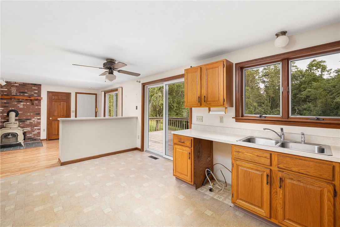 2410 Division Road East Greenwich, RI 02818 - Photo 13 of 42 Gallery Image 13