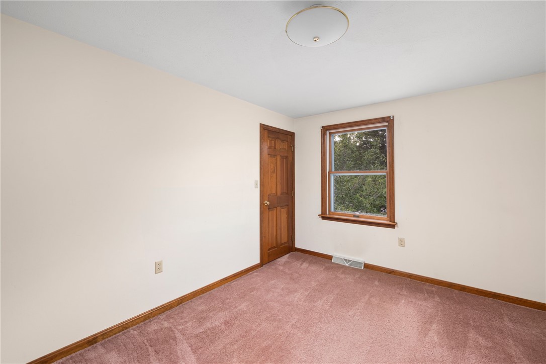 2410 Division Road East Greenwich, RI 02818 - Photo 24 of 42 Gallery Image 24