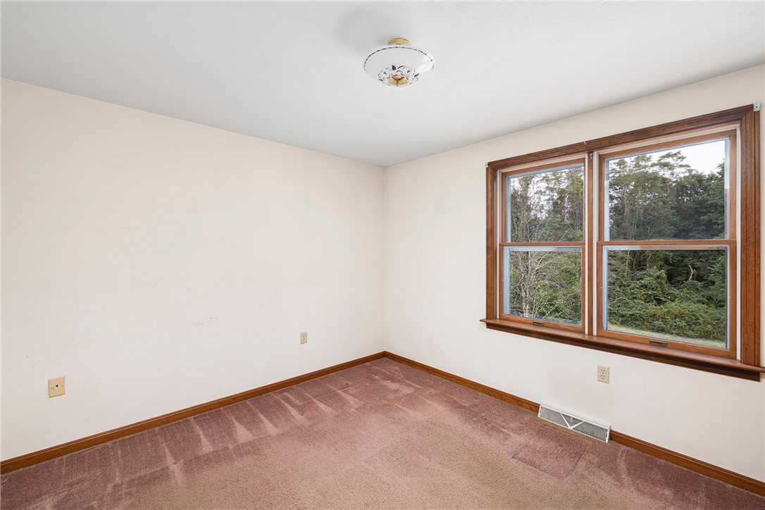 2410 Division Road East Greenwich, RI 02818 - Photo 29 of 42 Gallery Image 29