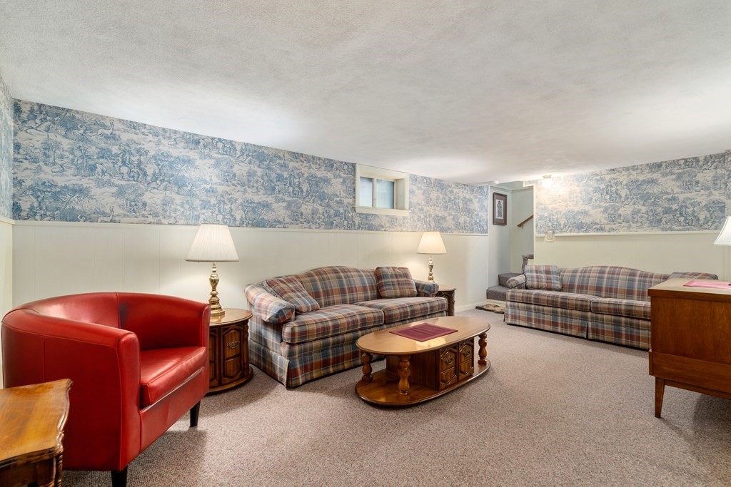 76 Lexington Street Burlington, MA 01803 - Photo 21 of 29