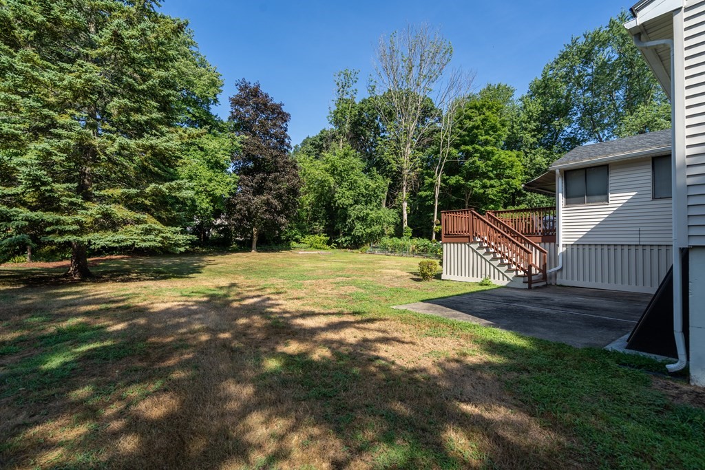 76 Lexington Street Burlington, MA 01803 - Photo 23 of 29