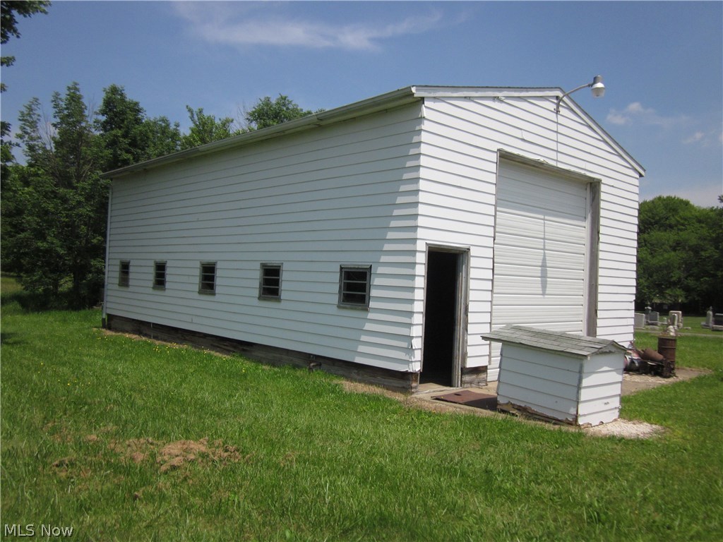 9097 Tallmadge Road Diamond, OH 44412 - Photo 9 of 31 Gallery Image 9