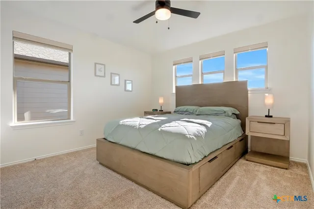 $370,000 | 125 Lucky Texan Road, Jarrell, TX 76537