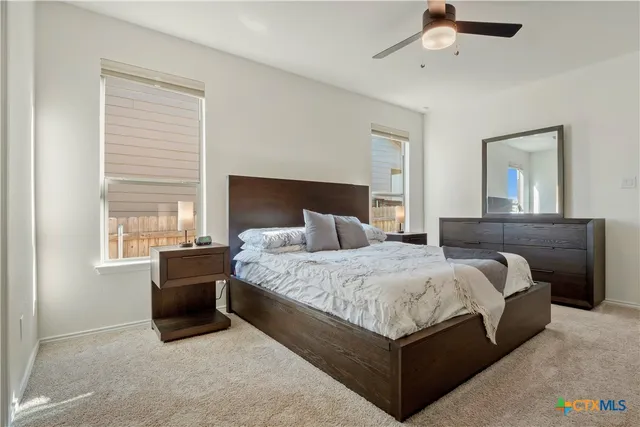 $370,000 | 125 Lucky Texan Road, Jarrell, TX 76537