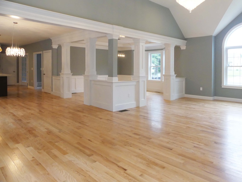 168 Greenwood Road Andover, MA 01810 - Photo 8 of 23 Gallery Image 8