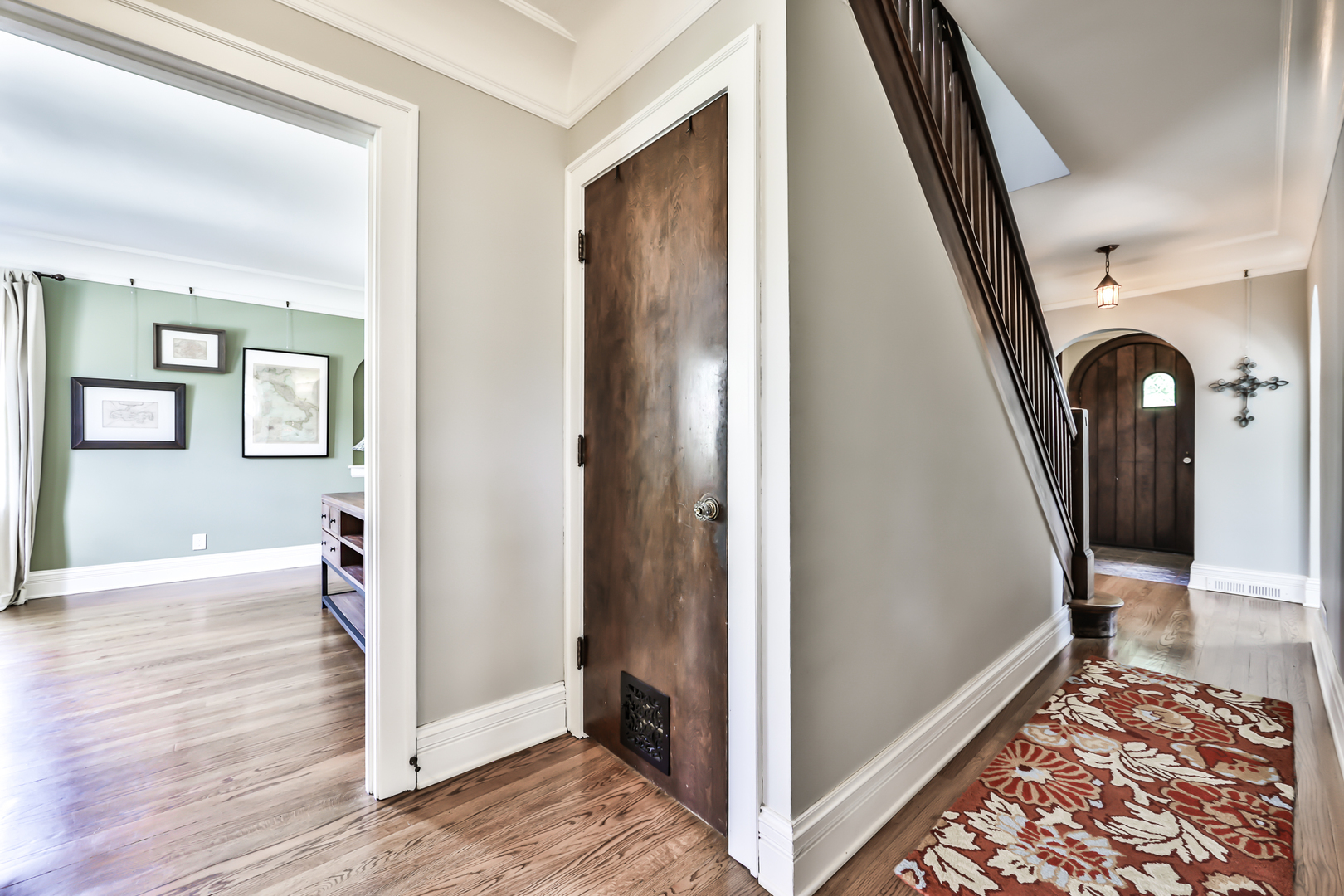 412 Shenstone Road Riverside, IL 60546 - Photo 12 of 26