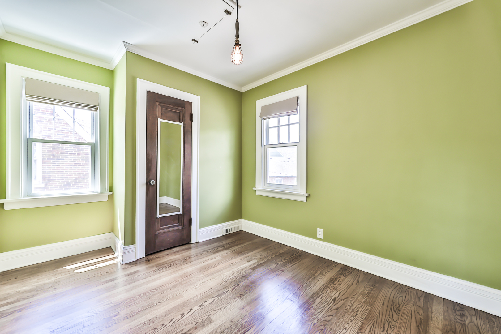 412 Shenstone Road Riverside, IL 60546 - Photo 17 of 26