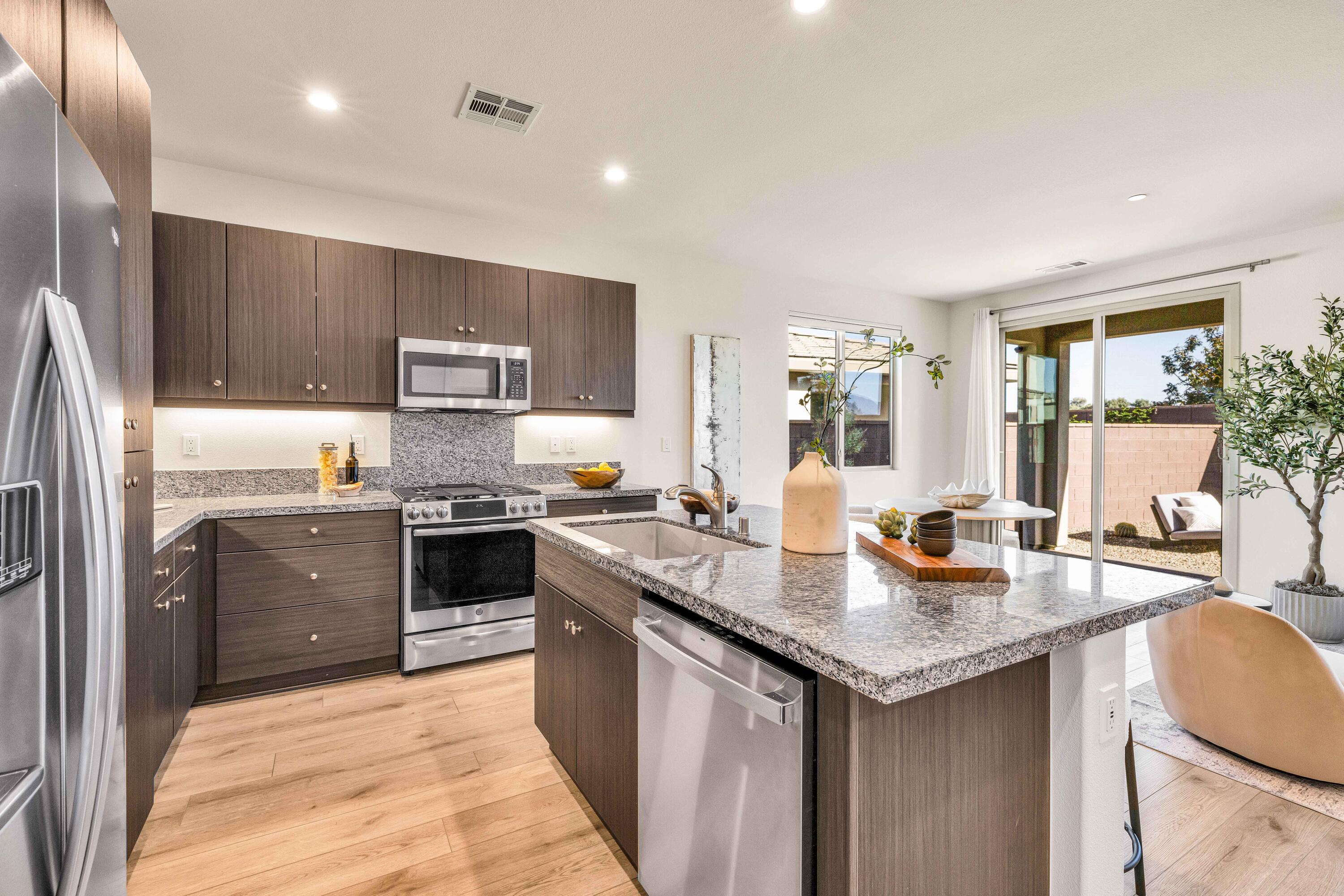 51570 Ponderosa Dr. Indio, CA 92201 - Photo 10 of 59 10-10