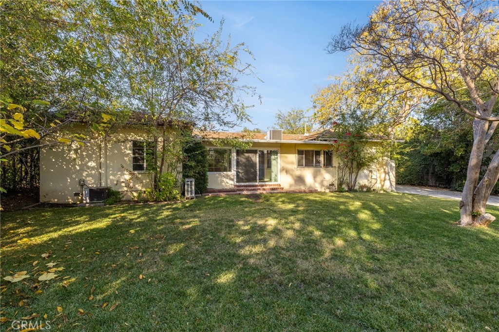 2976 Lombardy Road Pasadena, CA 91107 - Photo 36 of 57