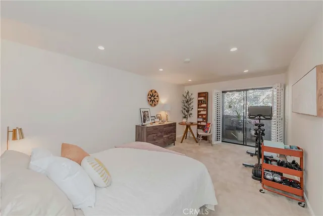 $780,000 | 1940 North Highland Avenue, Unit 66, Los Angeles, CA 90068