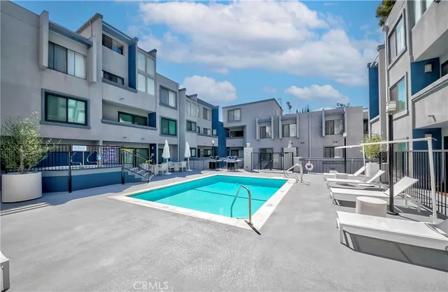 $780,000 | 1940 North Highland Avenue, Unit 66, Los Angeles, CA 90068