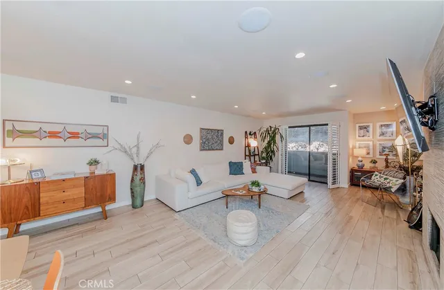 $780,000 | 1940 North Highland Avenue, Unit 66, Los Angeles, CA 90068