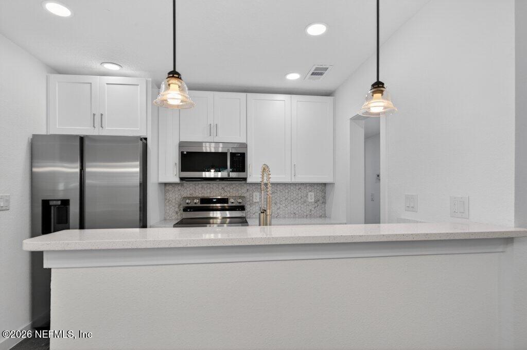 536 Sapelo Road Jacksonville, FL 32216 - Photo 13 of 54 017-536SapeloRoad-Jacksonville-FL-32216-