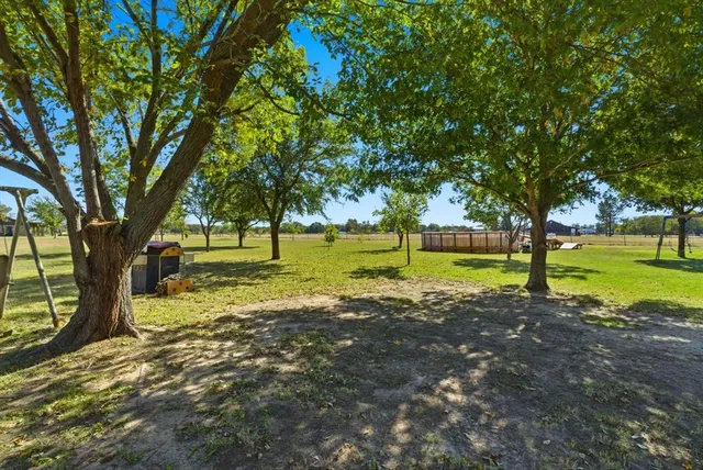 $500,000 | 2710 Fairview Road, Millsap, TX 76066