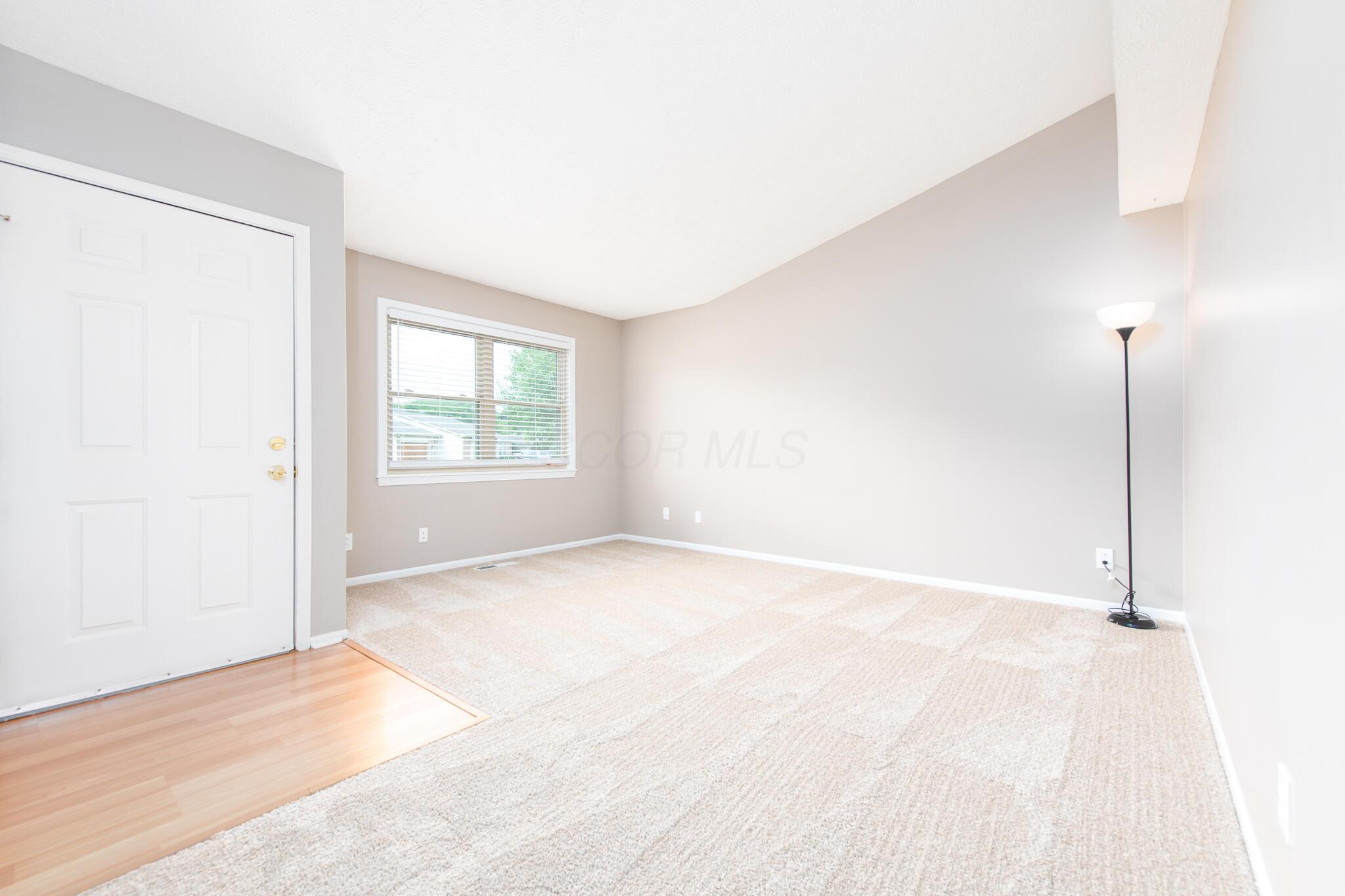 4914 Drayton Road Hilliard, OH 43026 - Photo 12 of 24 4914 Drayton Rd-7
