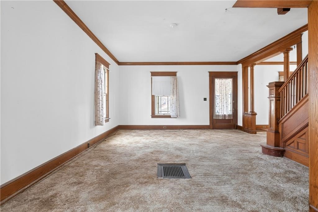 4 3rd Street Oneonta, NY 13820 - Photo 3 of 23