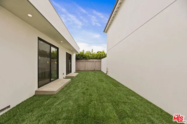 $2,495,000 | 2370 Kelton Avenue, Los Angeles, CA 90064