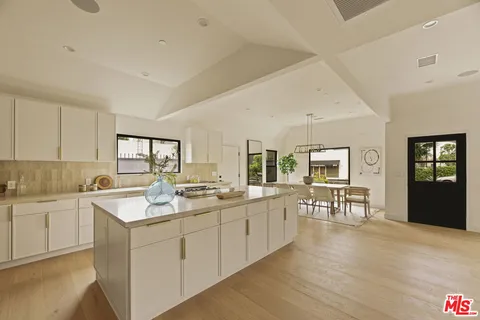 $2,495,000 | 2370 Kelton Avenue, Los Angeles, CA 90064