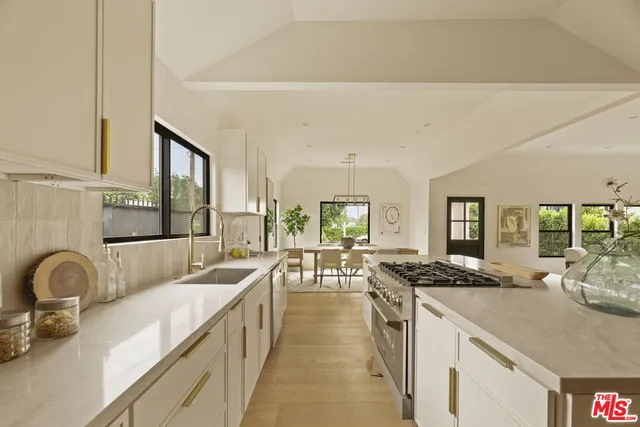 $2,495,000 | 2370 Kelton Avenue, Los Angeles, CA 90064