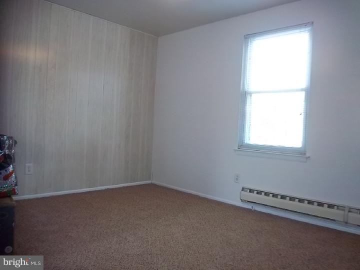 305 Lakedale Road Berlin, NJ 08009 - Photo 16 of 22 Bedroom 2