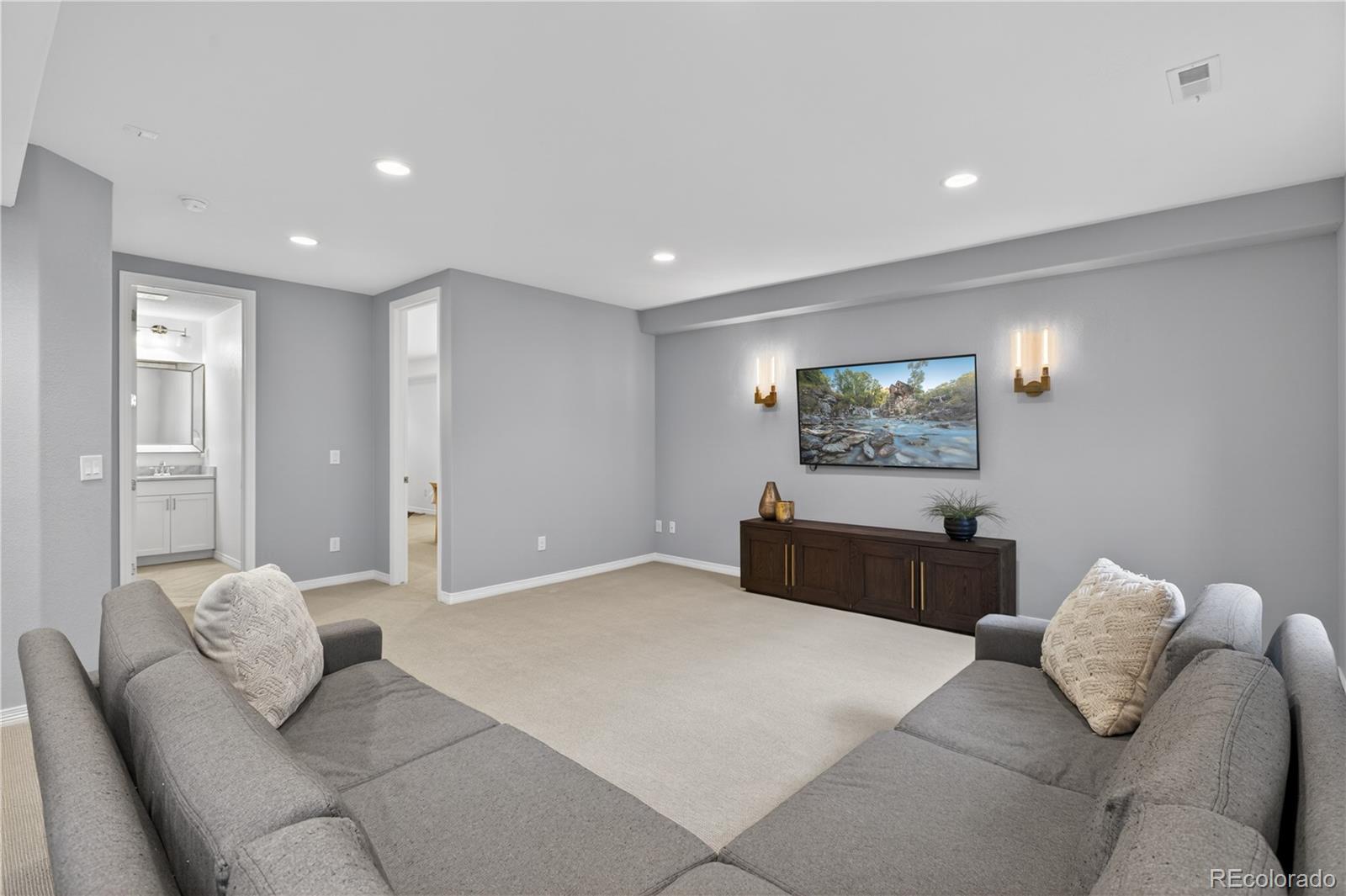 10663 Sundial Rim Road Highlands Ranch, CO 80126 - Photo 38 of 49