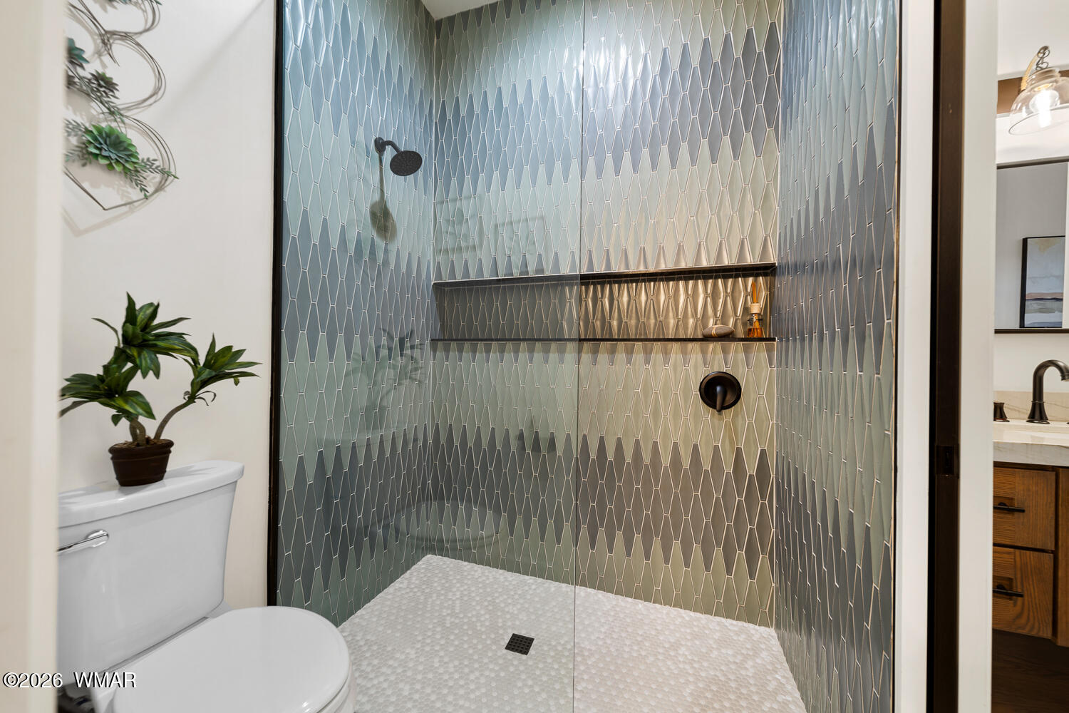 512 Fieldy Road Show Low, AZ 85901 - Photo 55 of 128 Designer tilework