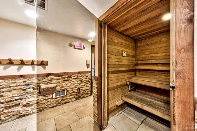 $425,000 | 3535 Lake Tahoe Boulevard, Unit 131, South Lake Tahoe, CA 96150