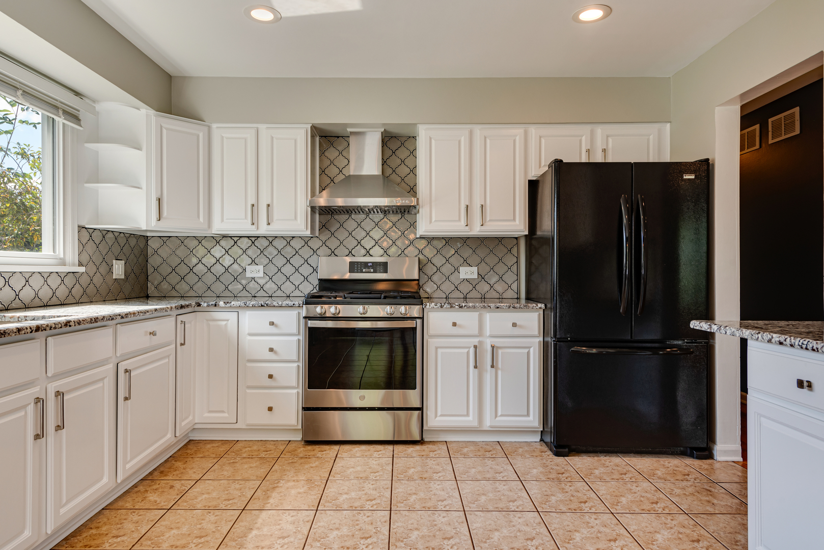 810 Red Bridge Road Lake Zurich, IL 60047 - Photo 6 of 23