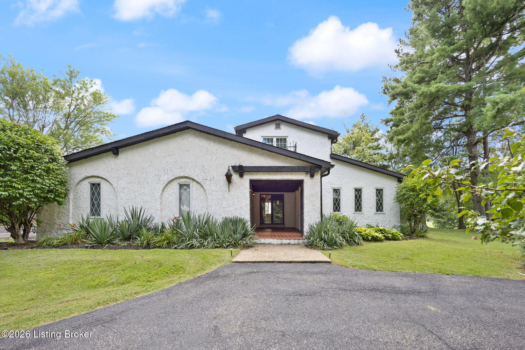 100 Roundtop Road Elizabethtown, KY 42701 - Photo 1 of 87 3-web-or-mls-413A3524