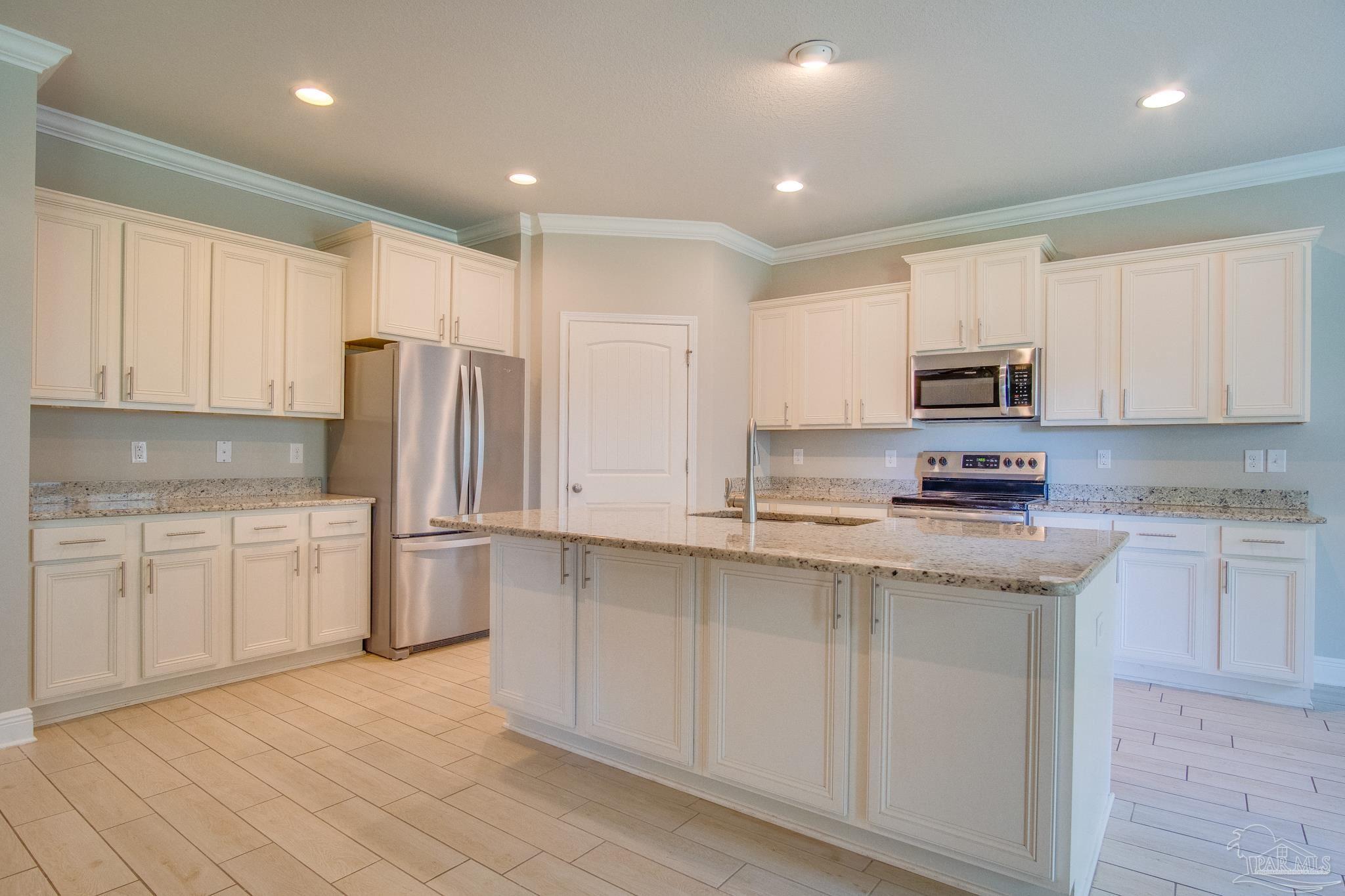 2648 Gemstone Circle Pace, FL 32571 - Photo 11 of 37