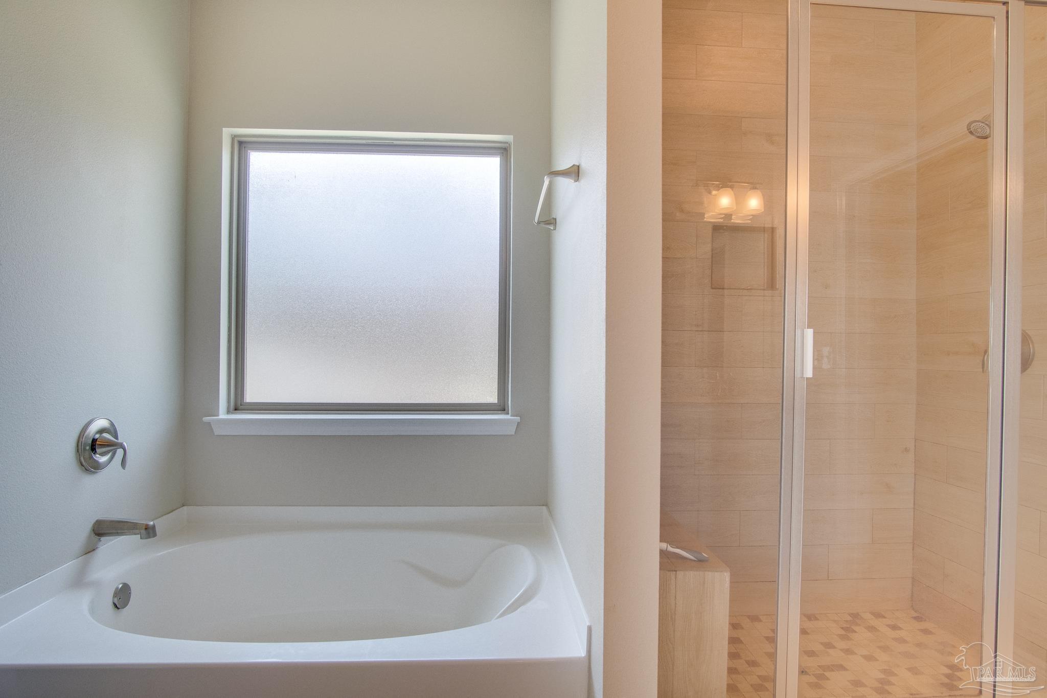 2648 Gemstone Circle Pace, FL 32571 - Photo 21 of 37