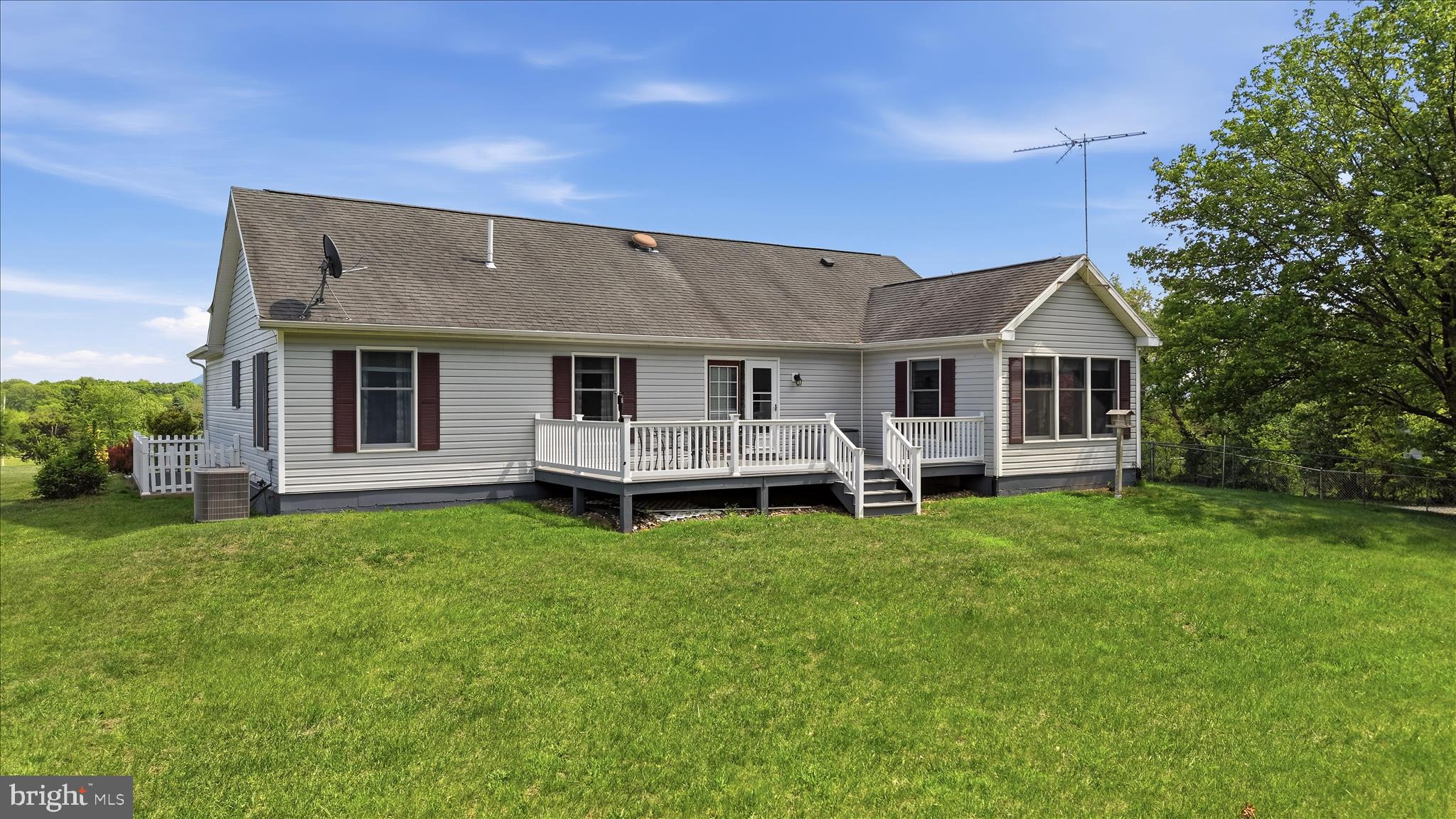 16335 Back Road Strasburg, VA 22657 - Photo 46 of 56 Back Exterior