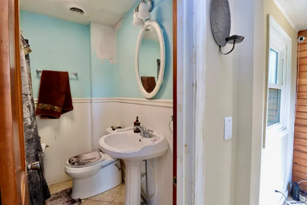 $215,000 | 2910 West Bass Creek Road, Beloit, WI 53511