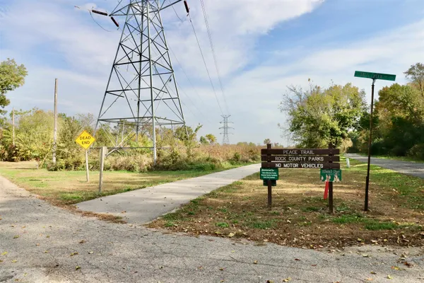 $215,000 | 2910 West Bass Creek Road, Beloit, WI 53511