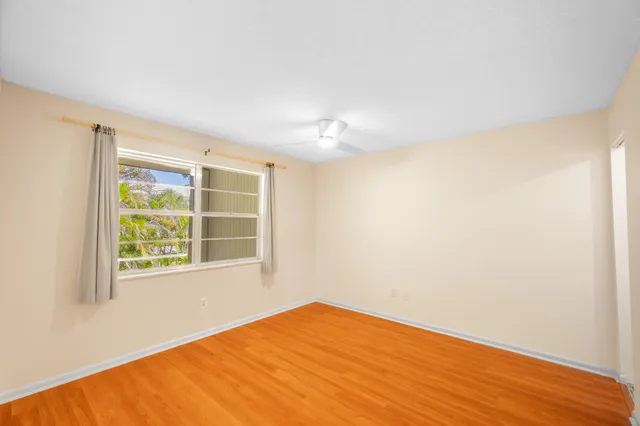 $115,000 | 1982 Southwest Palm City Road, Unit I, Stuart, FL 34994