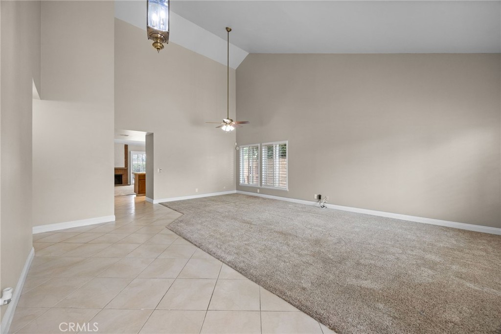 3262 Winnebago Lane Riverside, CA 92503 - Photo 2 of 24