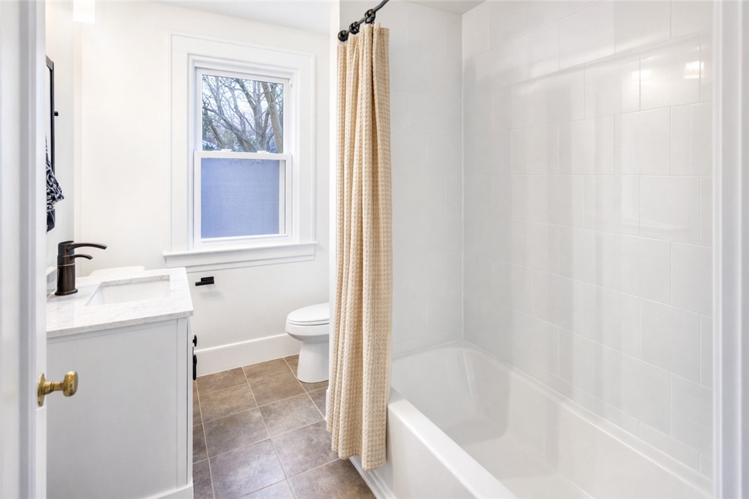 167 Elmtree Road Rochester, NY 14612 - Photo 16 of 18