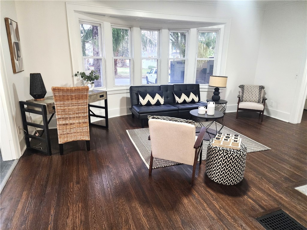 167 Elmtree Road Rochester, NY 14612 - Photo 6 of 18