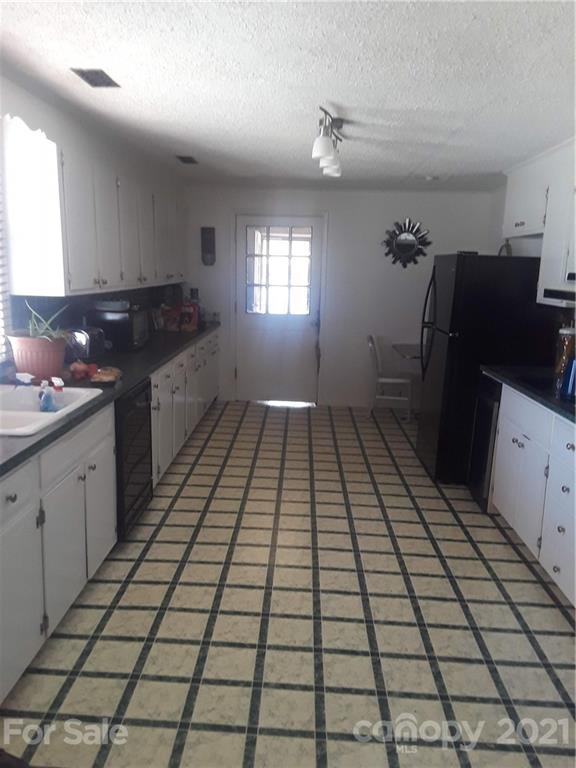 2225 New House Road Shelby, NC 28150 - Photo 2 of 10 Gallery Image 2