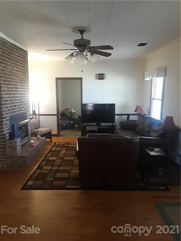 2225 New House Road Shelby, NC 28150 - Photo 4 of 10 Gallery Image 4