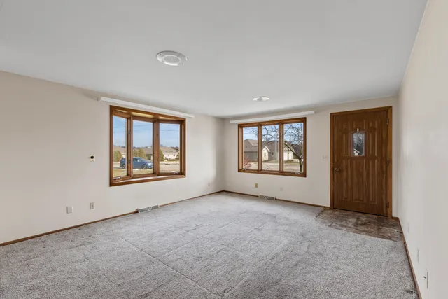 $225,000 | 526 North 12th Street, Oostburg, WI 53070