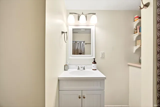 $290,000 | 8720 Old State Road 37, Bloomington, IN 47408