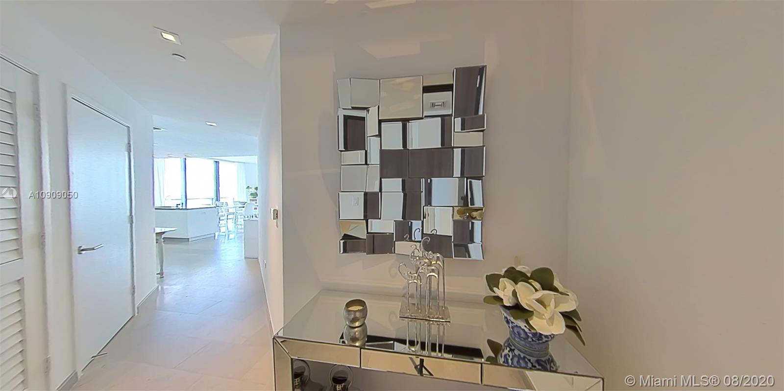 88 Southwest 7th Street, Unit 2911 Miami, FL 33130 - Photo 2 of 25