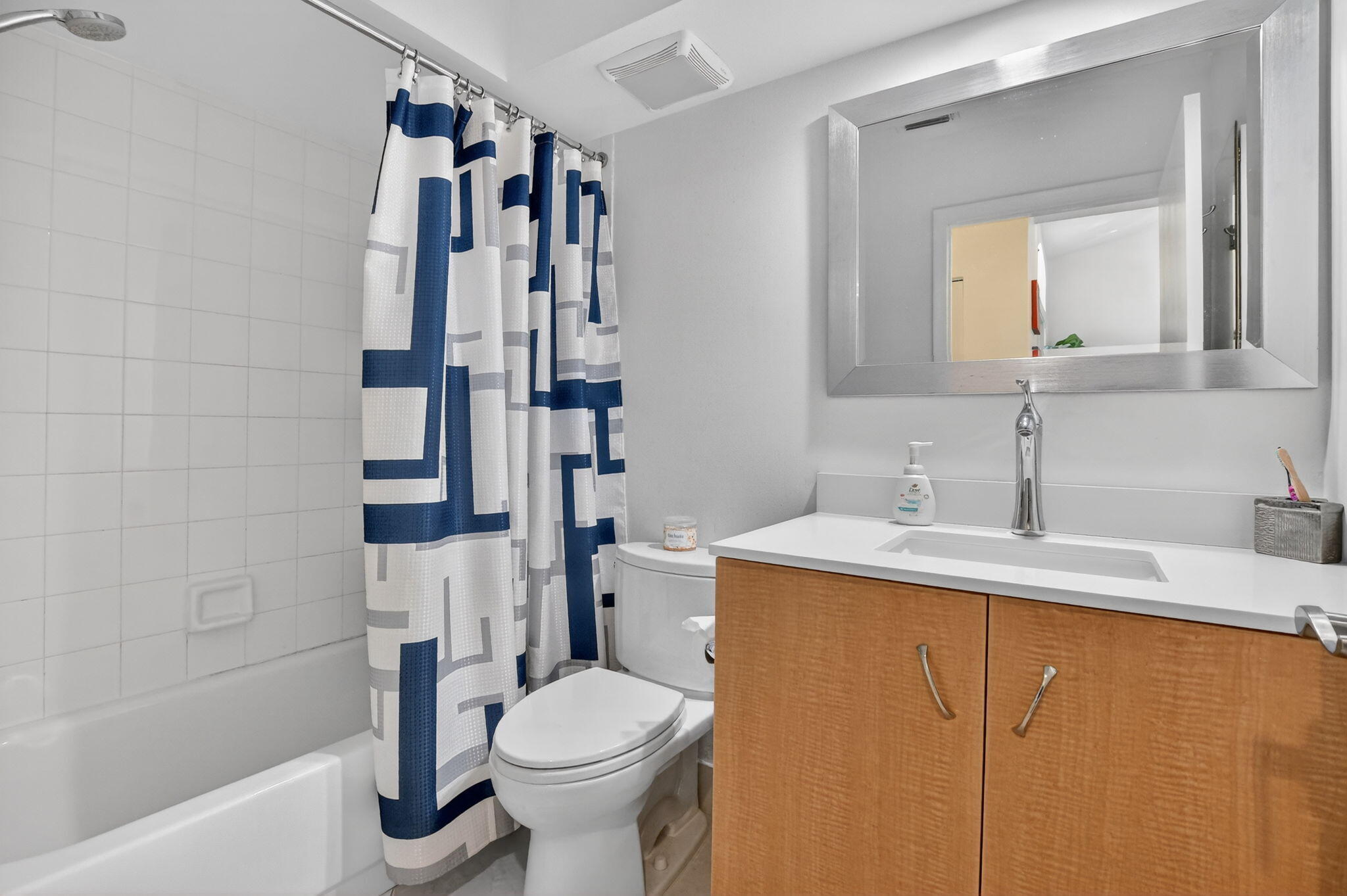 17227 Boca Club Boulevard, Unit 3 Boca Raton, FL 33487 - Photo 22 of 37 26-web-or-mls-DSC_7791