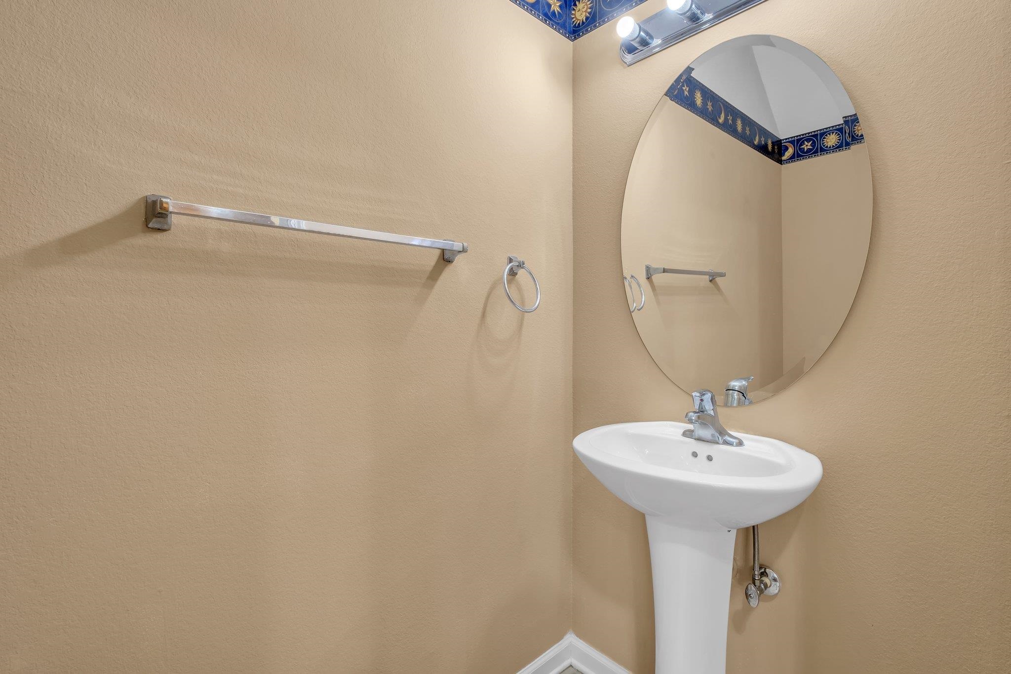 1320 Hendrix Road, Unit 401 Tallahassee, FL 32301 - Photo 17 of 25 Gallery Image 17