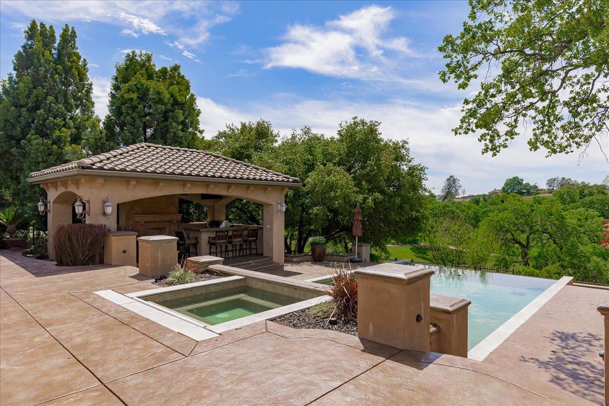 211 Rue Esperanza Lincoln, CA 95648 - Photo 12 of 96