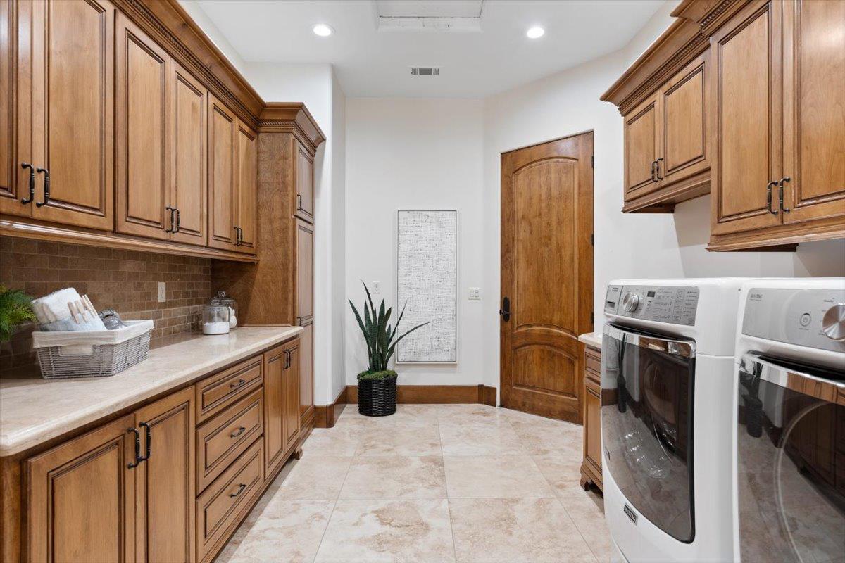 211 Rue Esperanza Lincoln, CA 95648 - Photo 40 of 96
