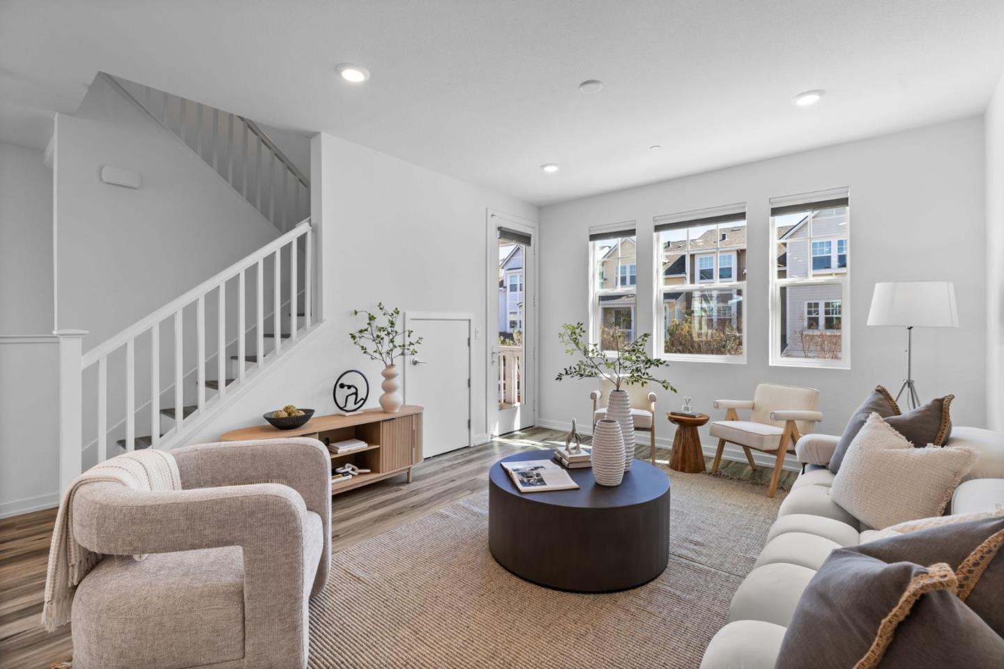 3908 Degree Lane Mountain View, CA 94043 - Photo 14 of 32 a living room with furniture and a potted plant